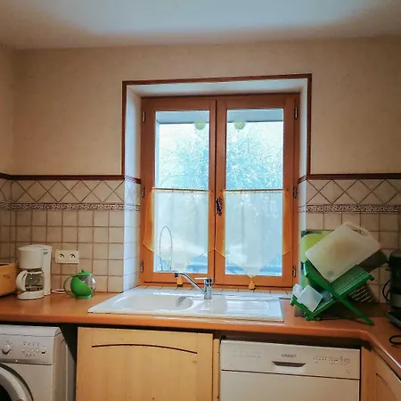 Chez Courrier Holiday home Razecueille